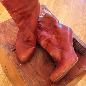 Frye cognac leather heeled boots